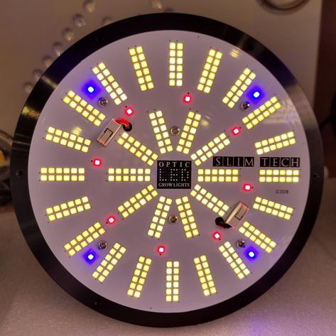 PhatSlim 1XL Dimmable LED Grow Light (Gen7) (LH351H V2)